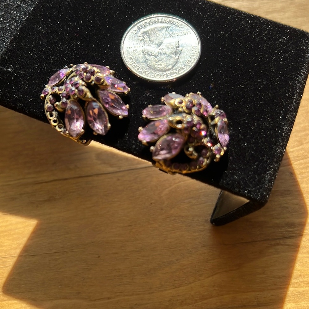 Hollycraft 1950’s Amethyst colored clip on earrings